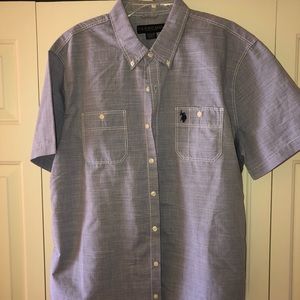 Men’s short sleeve button down